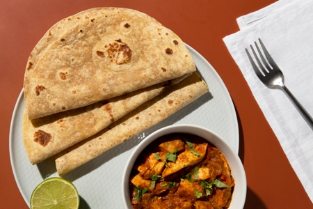 bhaji_poli_and_lemon