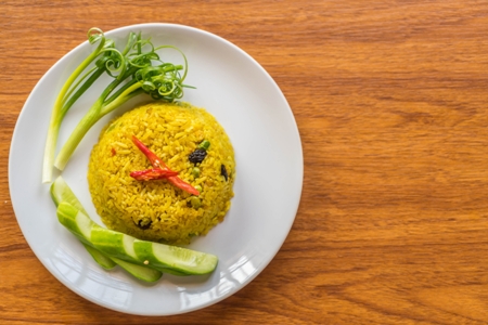khichadi_bhat_with_salad