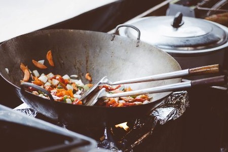 bhaji_preparation_in_kadhai